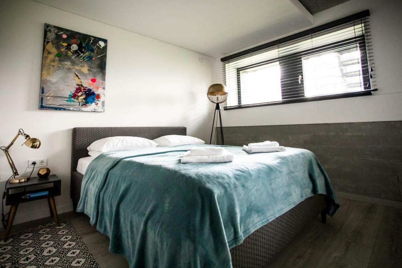 Modern And Spacious Loft Type Apartment 8 With Free Private Parking By "Owl Jazz Apartments" Kaunas Esterno foto